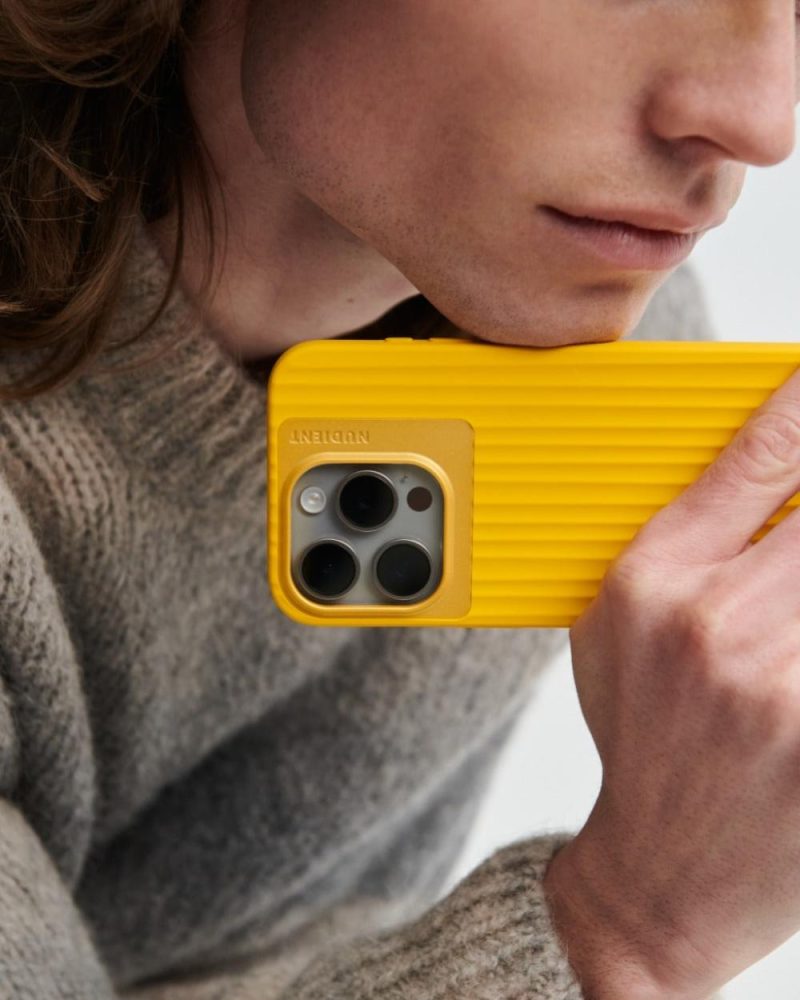 iPhone 12 | Bold Case – Cab Yellow / iPhone 12 iPhone 12 Cab Yellow