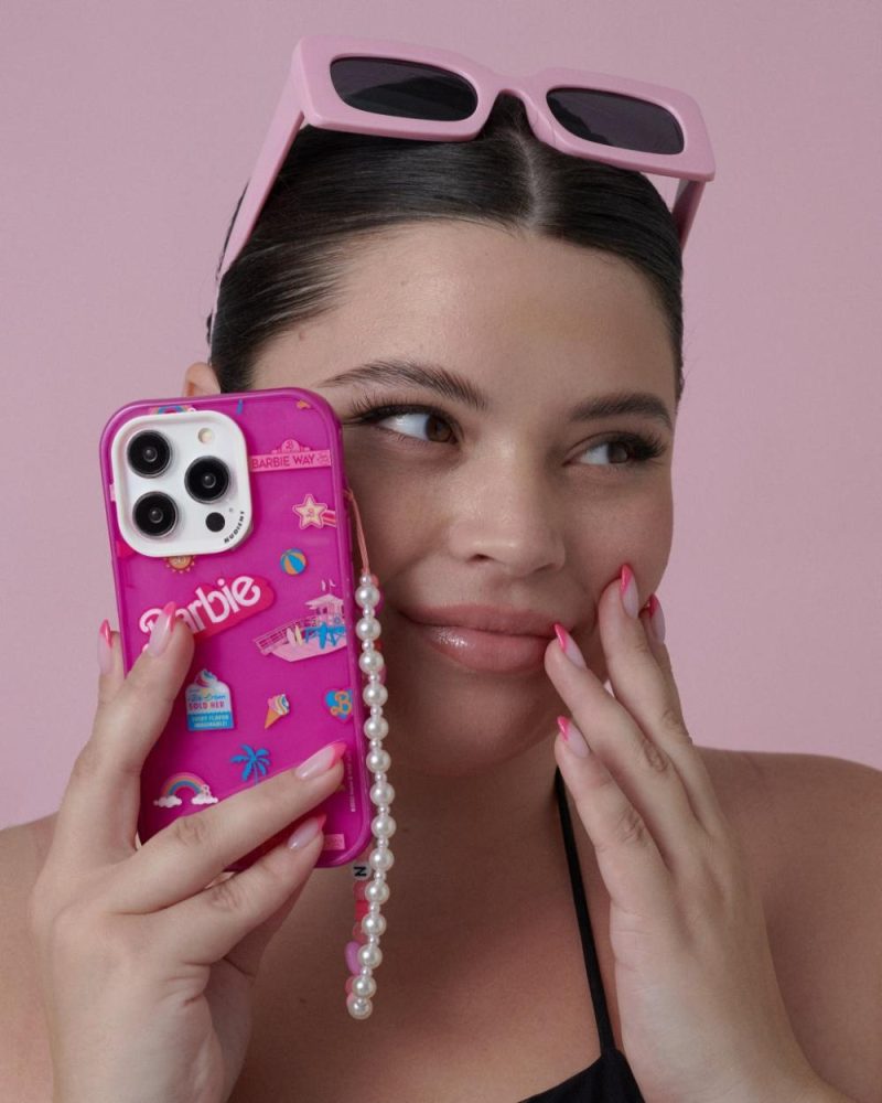 iPhone 12 | Form Case – Barbie Board / iPhone 12 iPhone 12 Barbie Board