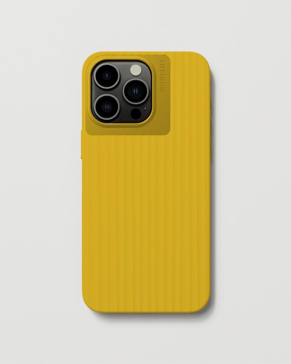 iPhone 15 Pro Max | Bold Case – Cab Yellow / iPhone 15 Pro Max with MagSafe iPhone 15 Pro Max Cab Yellow